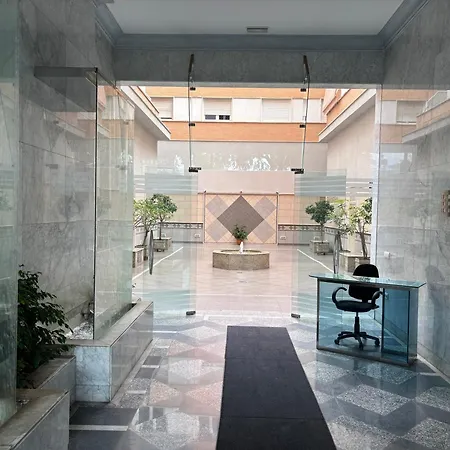 Apartment Free Parking & & Near Train Station