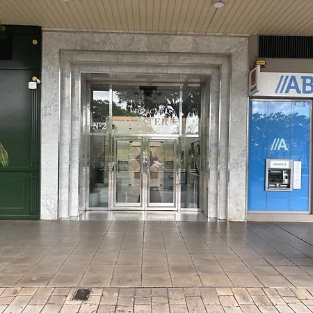 Free Parking & & Near Train Station * Cordoba